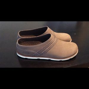 CHACO HARPER SLIDE (WOMEN) - CARIBOU